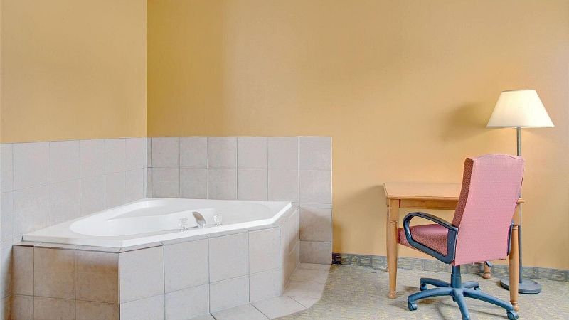 Days Inn by Wyndham Lehi photo 1