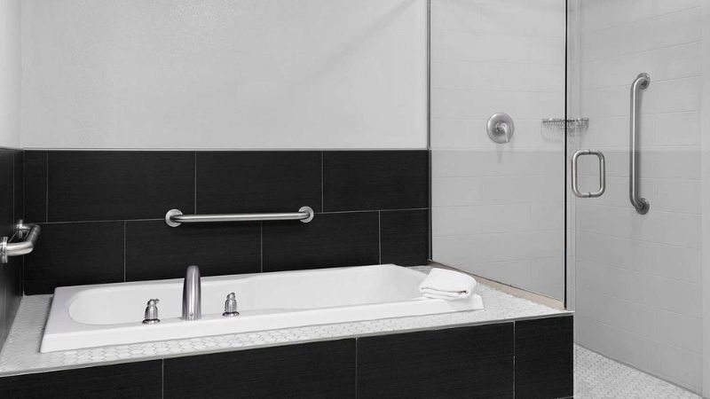 Hampton Inn Stafford/quantico & Conference Center photo 1