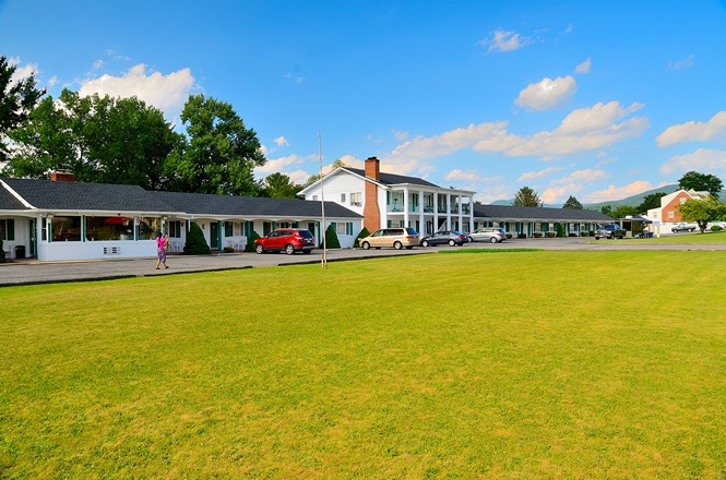 The Cardinal Inn photo 1