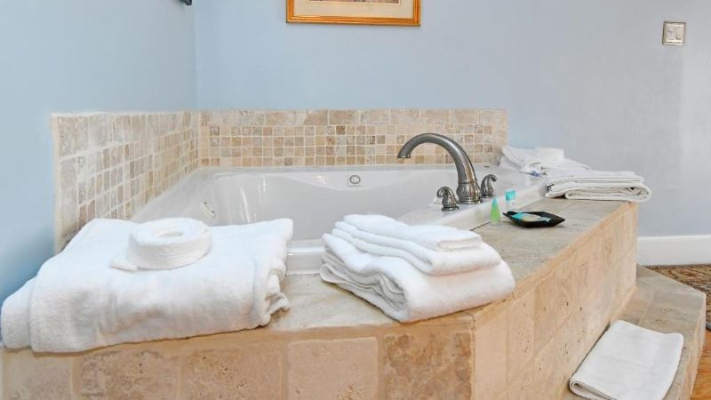 The Country Inn of Berkeley Springs photo 1
