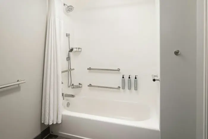 Courtyard by Marriott Long Beach Downtown