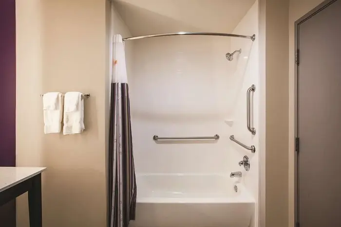 La Quinta Inn & Suites by Wyndham Dallas