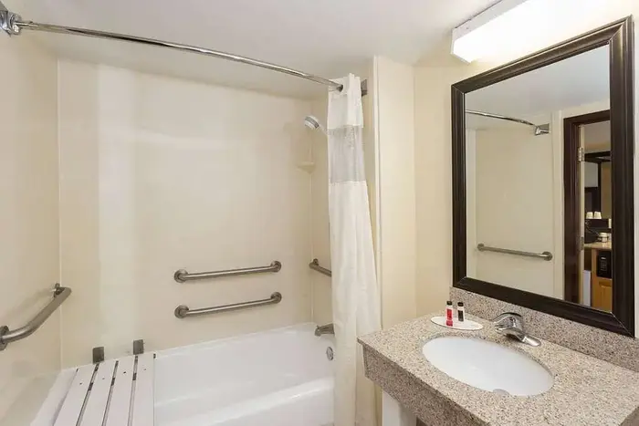 Baymont by Wyndham Fort Myers Airport