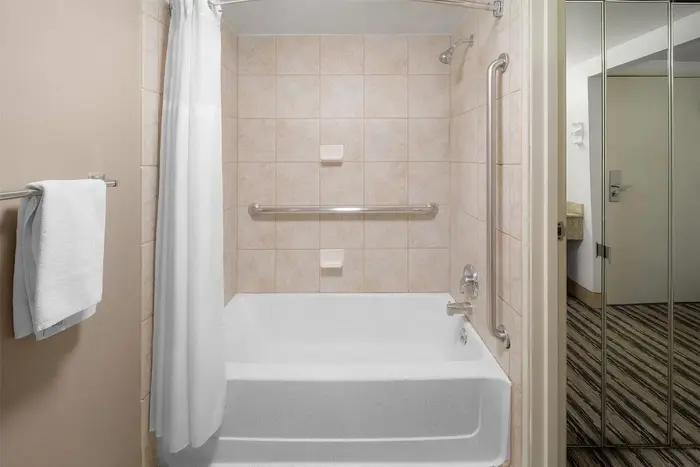 Endeavor Inn & Suites, Trademark Collection by Wyndham