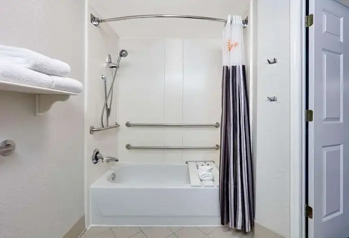 La Quinta Inn & Suites by Wyndham Dallas
