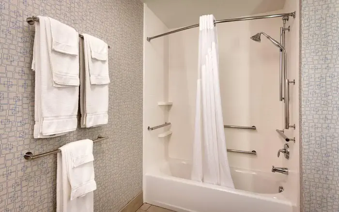 Holiday Inn Express & Suites El Paso I-10