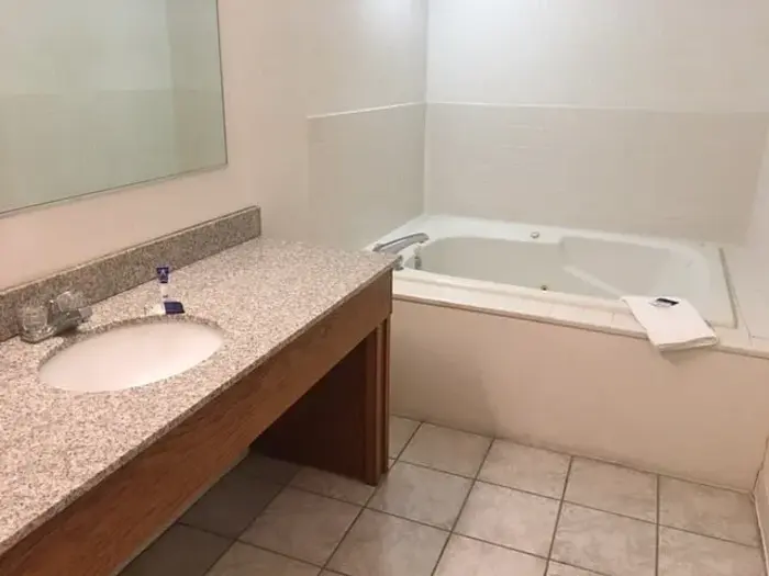 Americas Best Value Inn Champaign