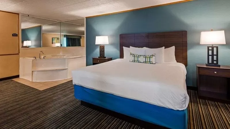 Best Western Woodhaven Inn