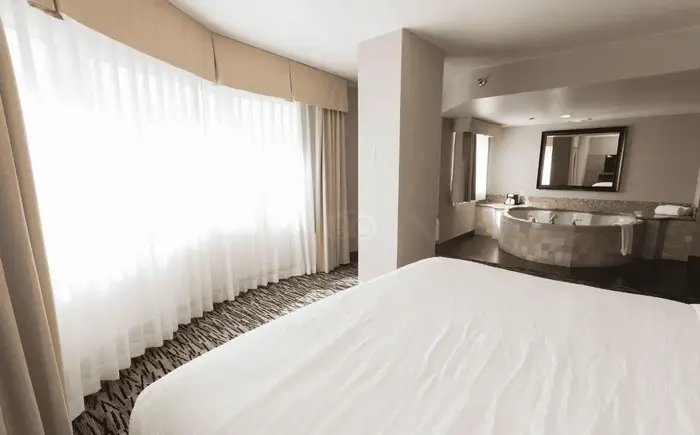 DoubleTree by Hilton Fullerton