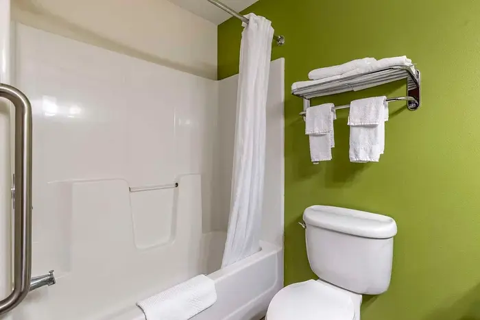 Sleep Inn & Suites