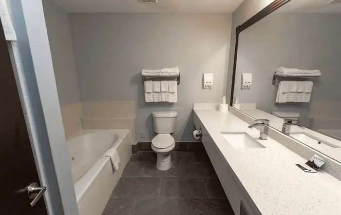 Blue Bay Inn & Suites