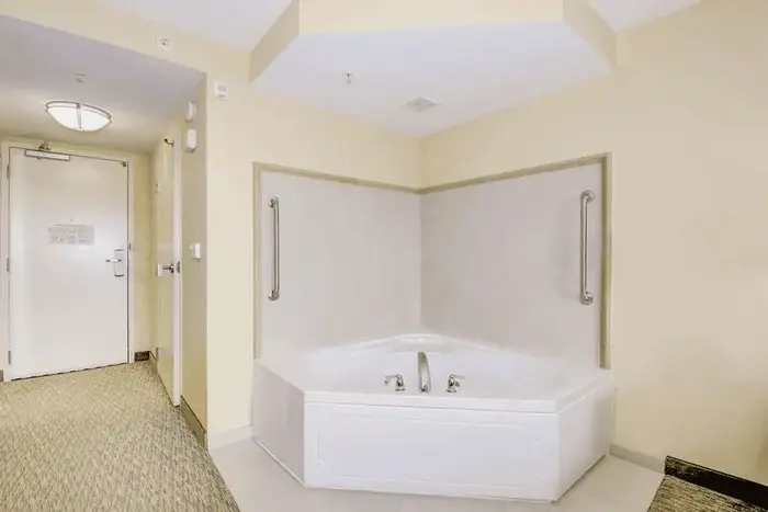 Hilton Garden Inn Waldorf