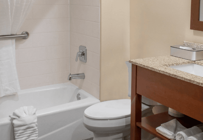 MainStay Suites