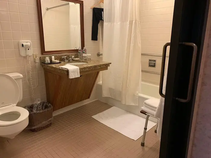 The Hotel Captain Cook