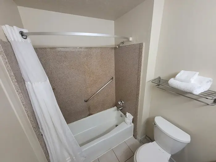 Tucson Int'l Airport Hotel & Suites