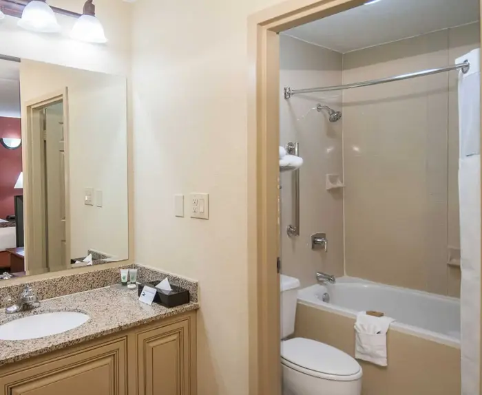 Governors Suites Hotel