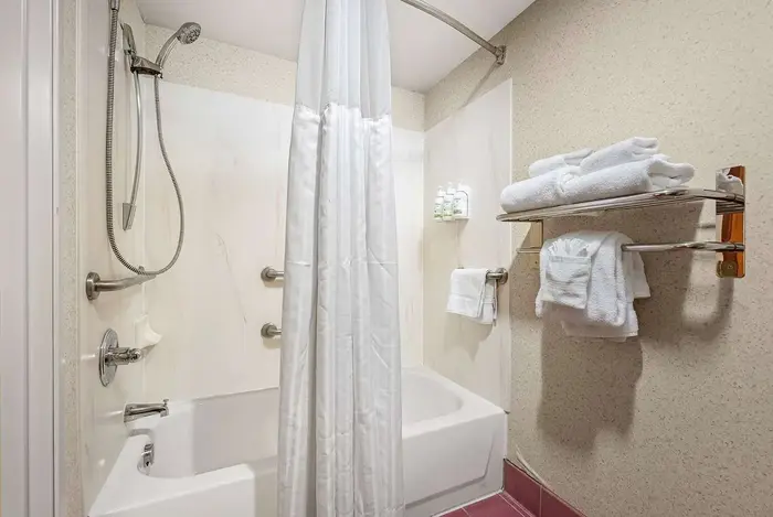AmericInn by Wyndham Denver Airport