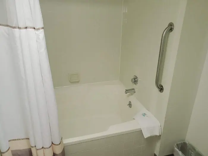 Blackstone Lodge and Suites