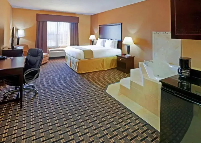 Comfort Inn & Suites Dallas Medical-Market
