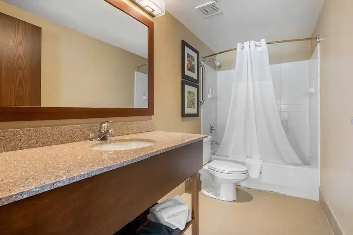 Comfort Inn Lathrop Stockton Airport