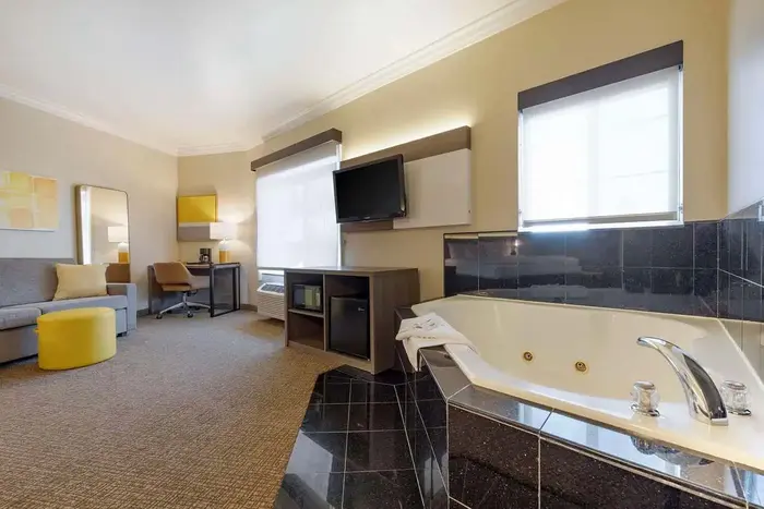 Comfort Suites Oceanside Camp Pendleton