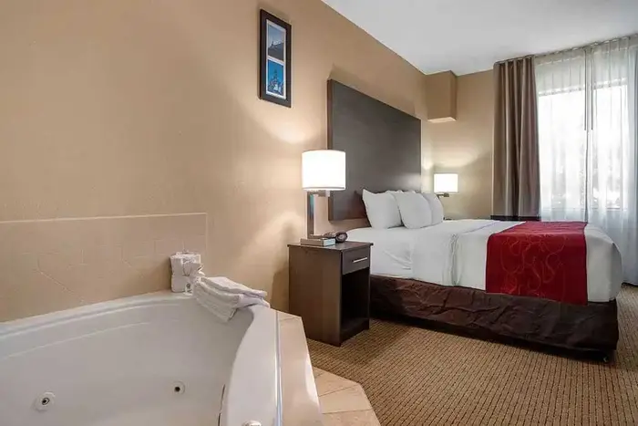 Comfort Suites Mobile West Tillmans Corner