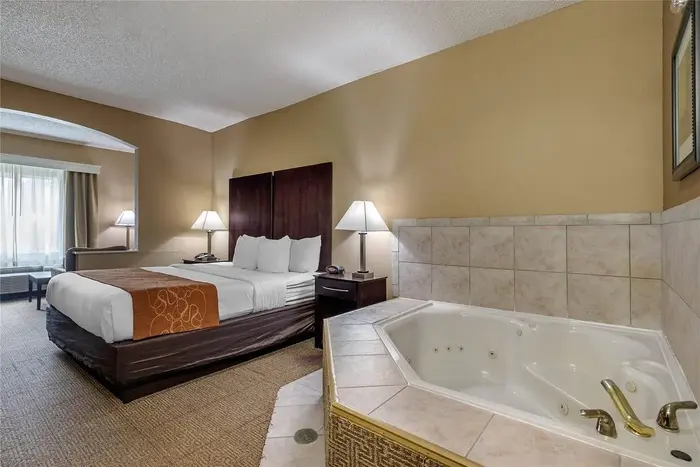 Comfort Suites The Colony - Plano West