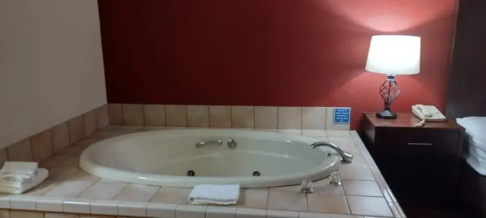 Best Western Dallas Inn & Suites
