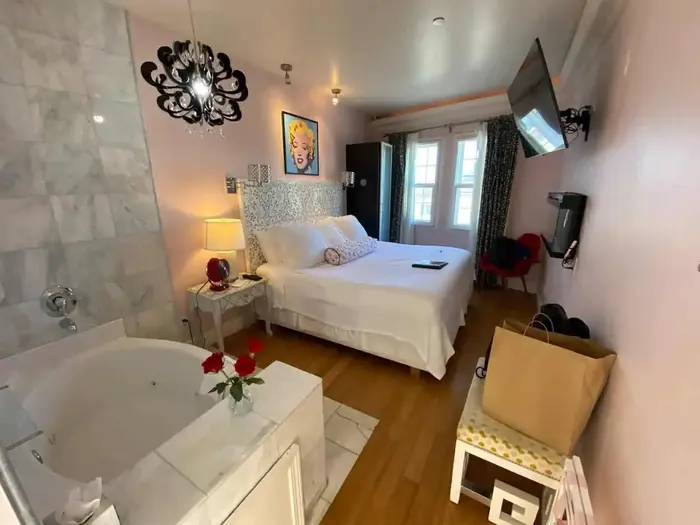 Hotel 1110