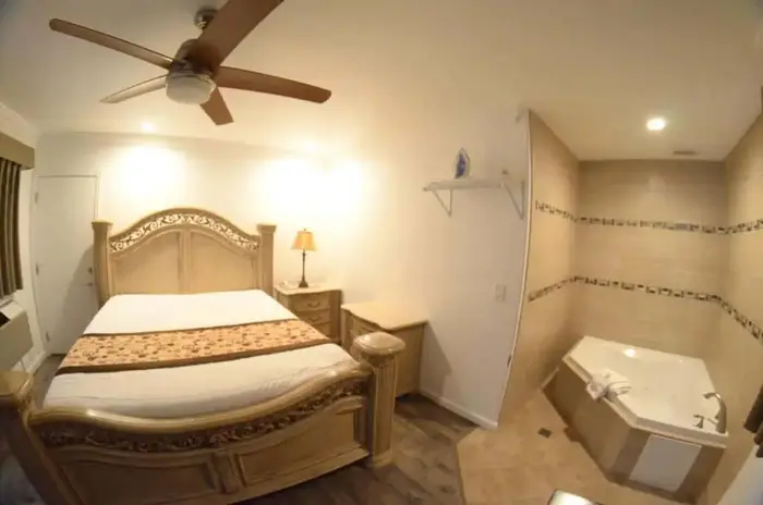 Captain’s Choice Motel