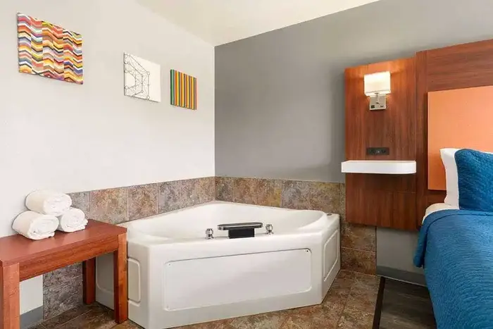 Travelodge by Wyndham Depoe Bay