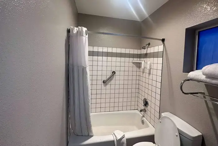 Days Inn By Wyndham Rocklin/sacramento