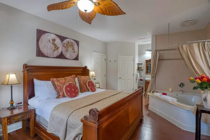 Victorian House Bed & Breakfast