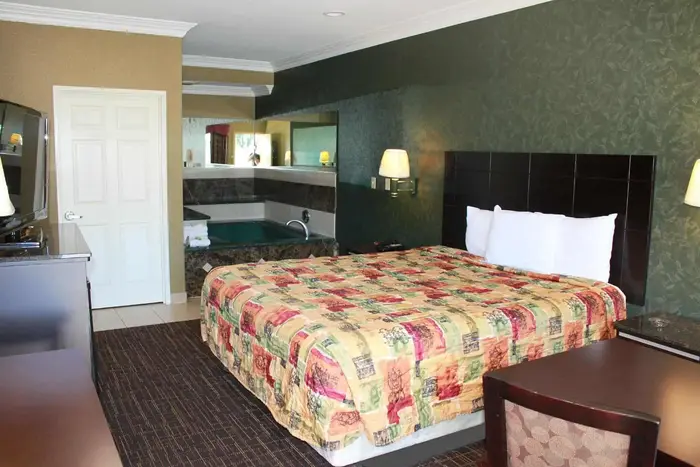 Crystal Inn Suites & Spas LAX Airport