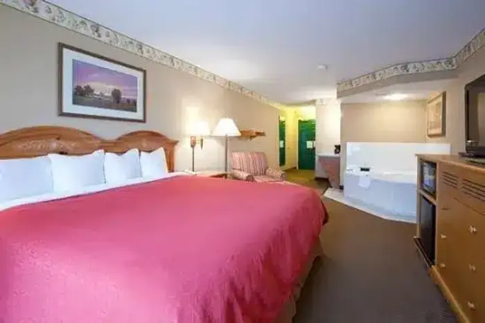 Country Inn & Suites by Radisson, Waterloo