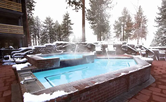 Hotel Azure Tahoe