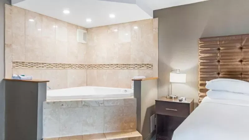 DoubleTree By Hilton Roseville Minneapolis