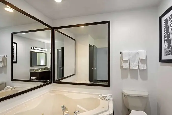 DoubleTree by Hilton Hotel Pittsburgh