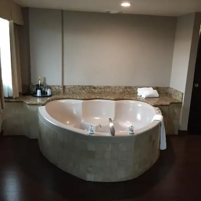 DoubleTree by Hilton Fullerton