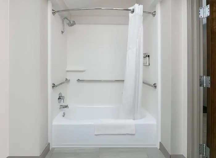 Holiday Inn Express & Suites Dallas Park