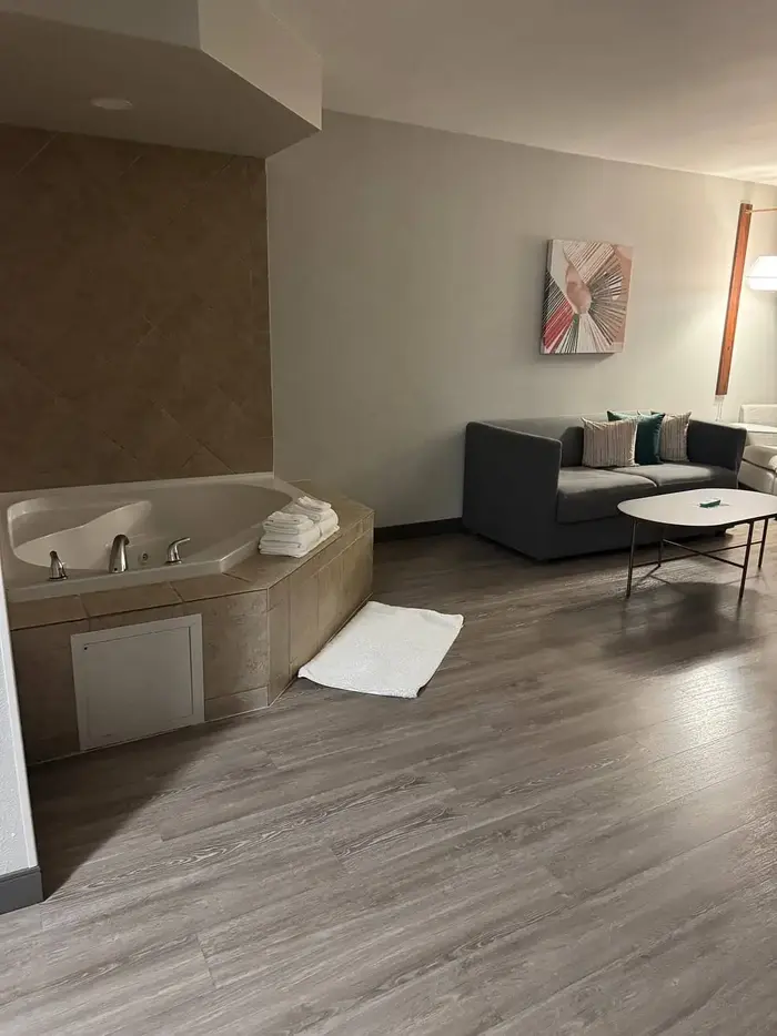 Holiday Inn Oklahoma City Airport By IHG