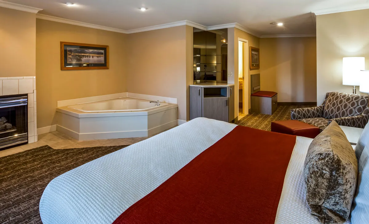 Idaho Hotels With Jacuzzi in Room
