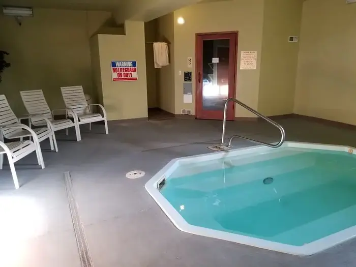 Palace Inn & Suites
