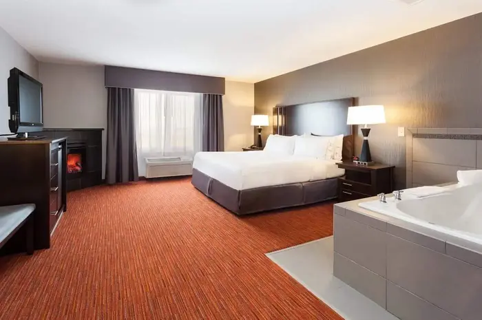 Holiday Inn Express & Suites Rapid City I-90