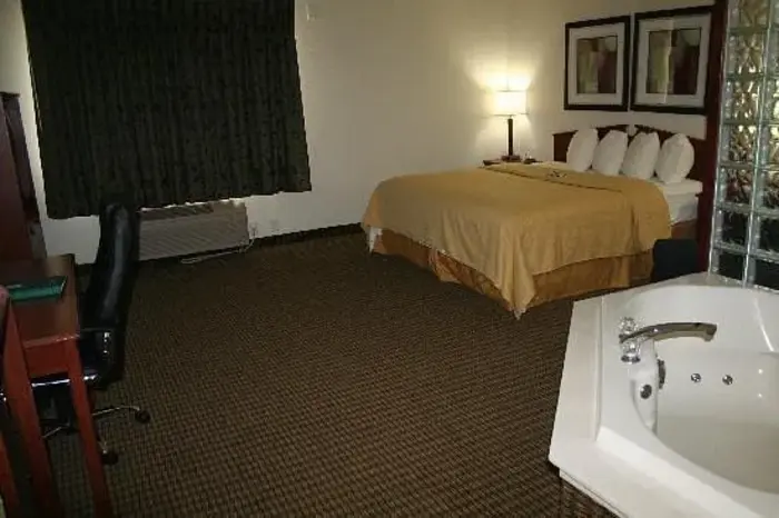 Quality Inn & Suites