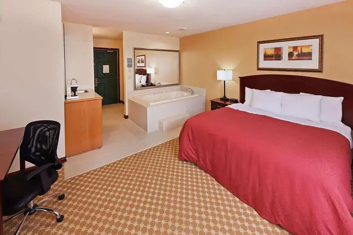 Country Inn & Suites by Radisson, Tulsa, OK