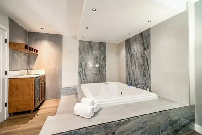 MainStay Suites