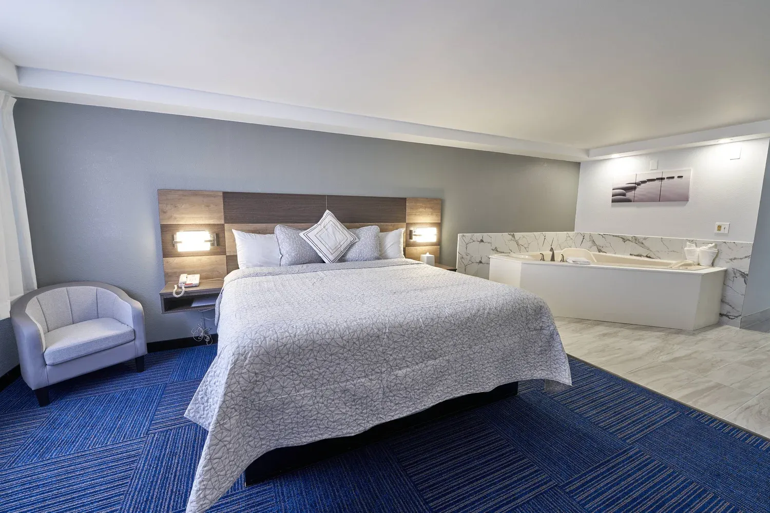 Massachusetts Hotels with Jacuzzi in Rooms