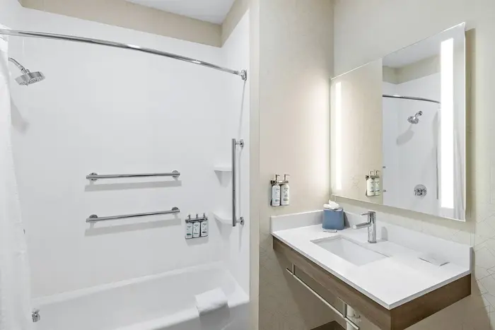 Holiday Inn Express & Suites Council Bluffs - Conv Ctr Area by IHG