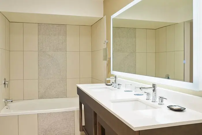 Sheraton Tucson Hotel & Suites